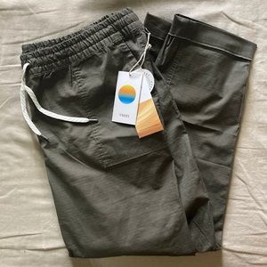 Vuori Vintage Ripstop in Dark Oregano